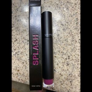 Younique splash lipstick spontaneous